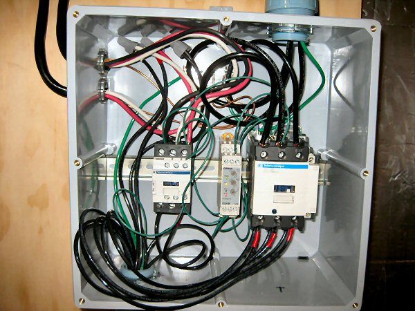 Omron relay and contactors
